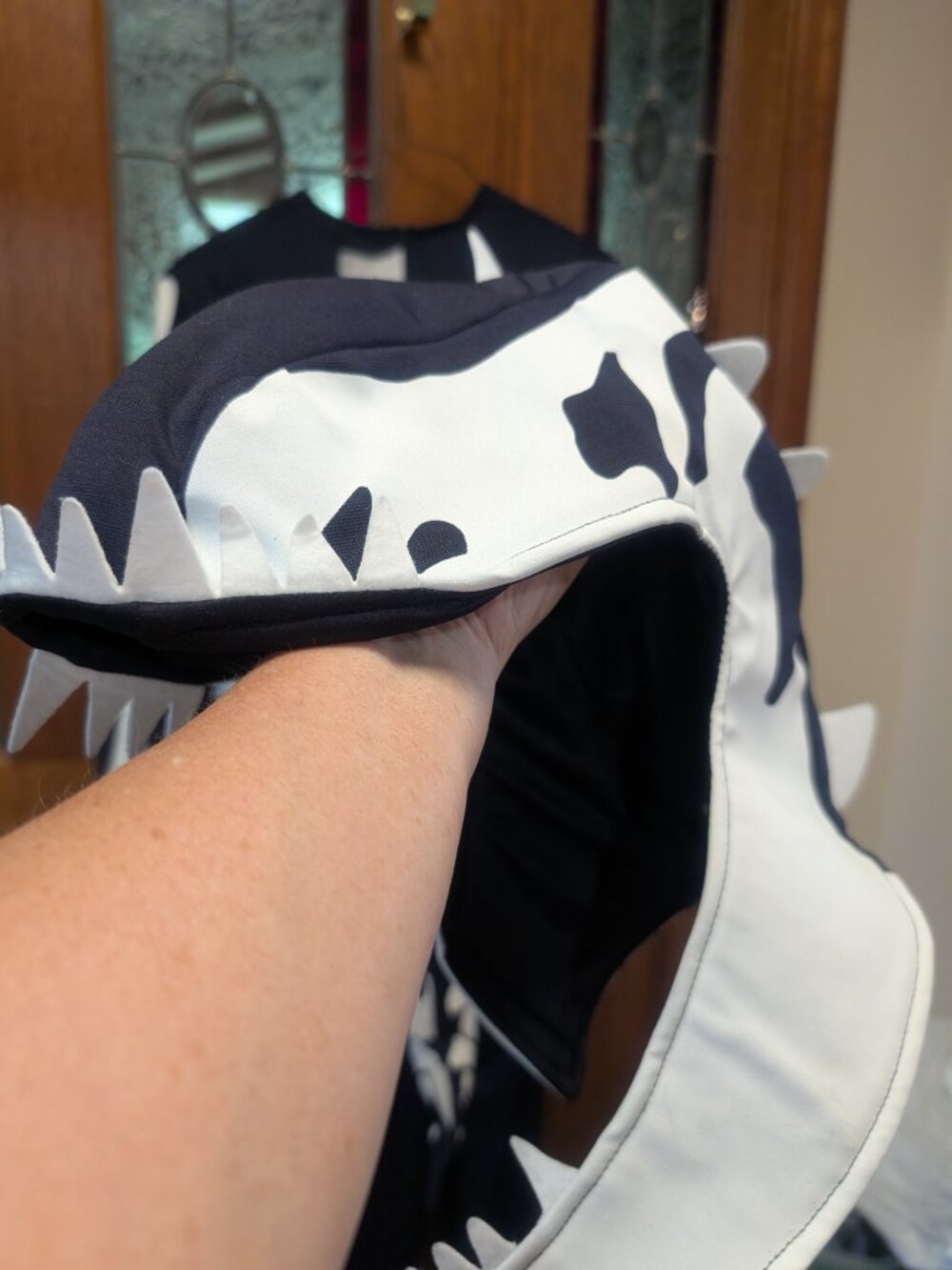 Adult Dino Skeleton Costume, size XSm - Picture 7 of 9